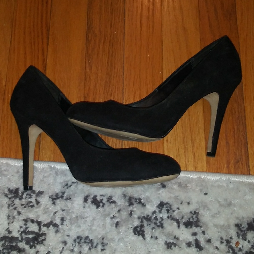 Rock & Republic black heels